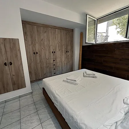 Malibu Deluxe Apartment * Chania (Crete)