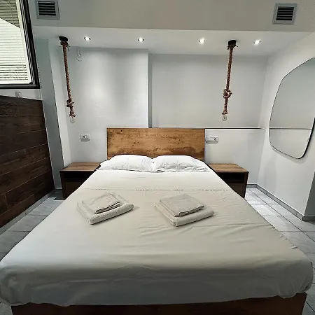 Apartment Malibu Deluxe Apartment